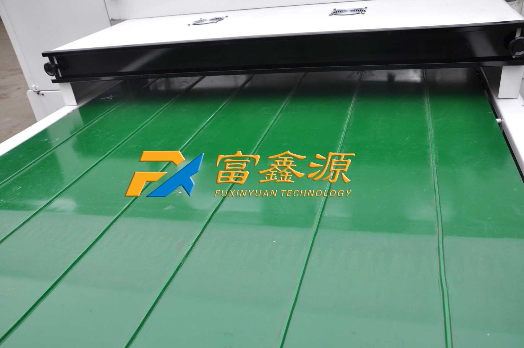 噴涂 噴涂機 噴涂設(shè)備 噴涂加工 靜電噴涂 噴涂生產(chǎn)線 靜電噴涂設(shè)備 自動噴涂設(shè)備 自動噴涂機 噴涂流水線